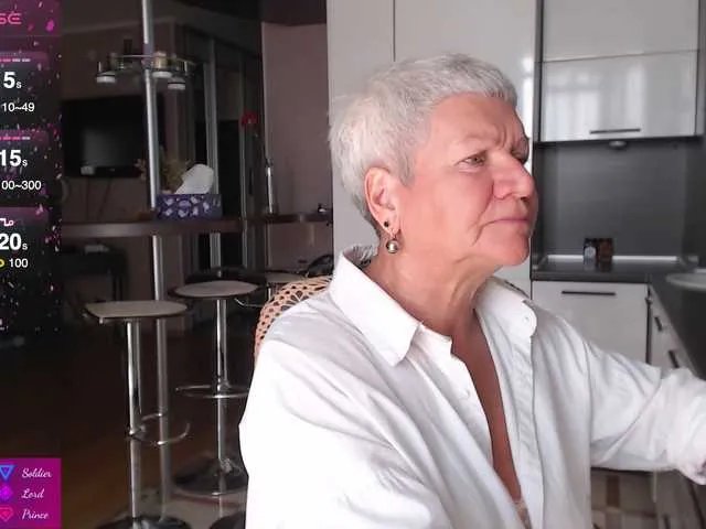 roxana-brooks on BongaCams