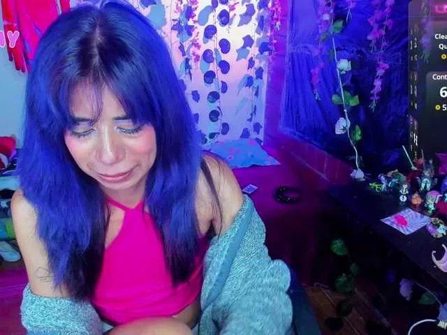 roxanbunny on BongaCams