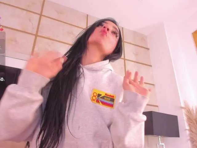 RoxyLior on BongaCams