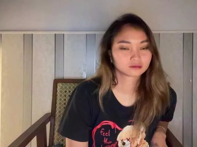 RozyBlack on BongaCams