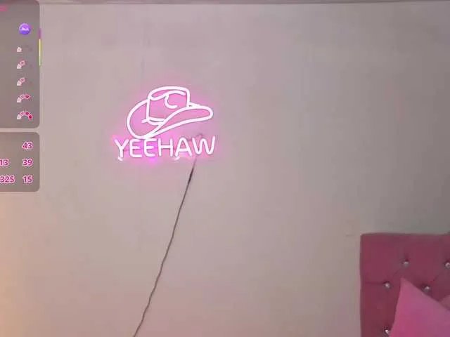 SAAYA-TAY on BongaCams