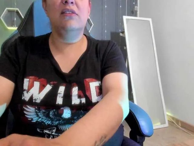 Sammy-owens on BongaCams