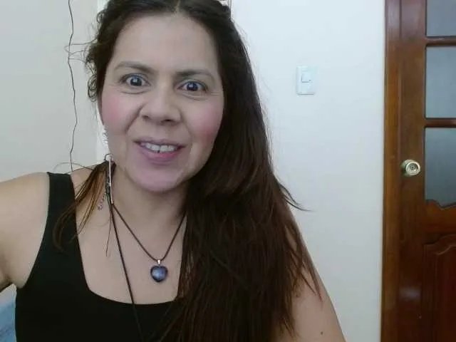 SaraBrandon on BongaCams