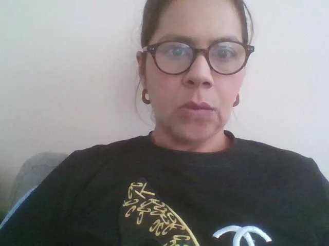 SaraBrandon on BongaCams