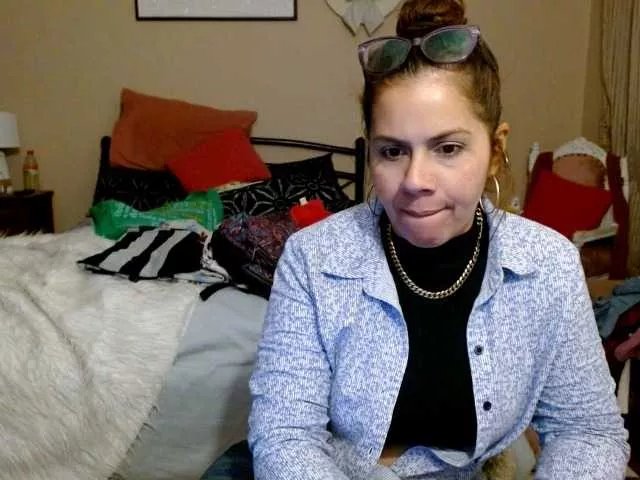 SaraBrandon on BongaCams