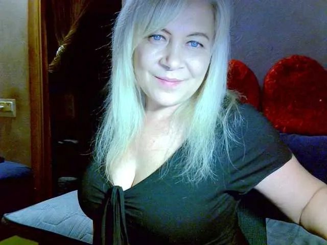 Savan35na on BongaCams