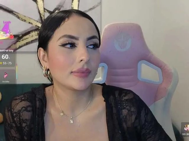 selenaM on BongaCams