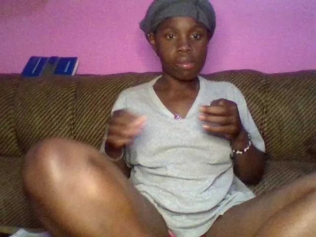 Sexy-divah on BongaCams