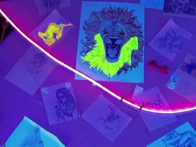 Sexy-Fox69 on BongaCams