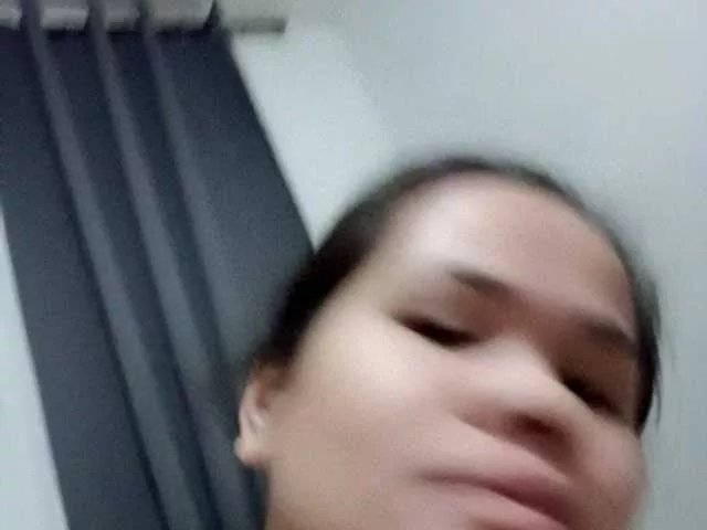 sexyasian27 on BongaCams