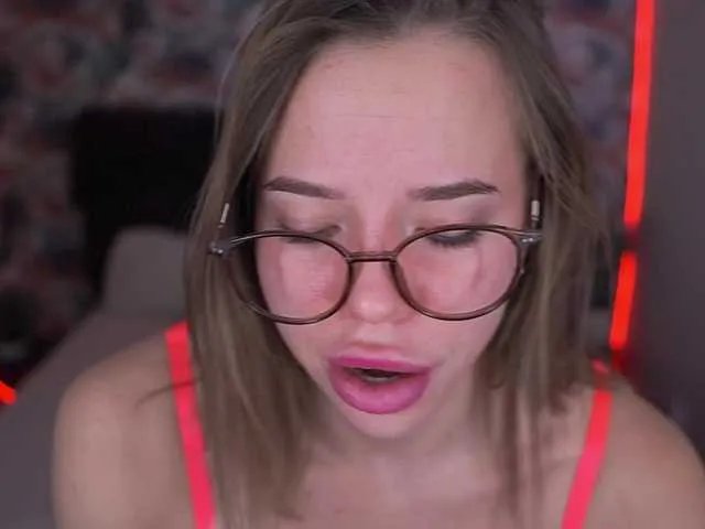 SexyIraa — undress and fuck me hard!