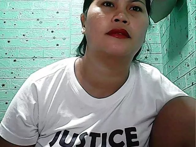 sexyslutcum on BongaCams