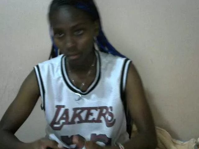 Sexythiny on BongaCams