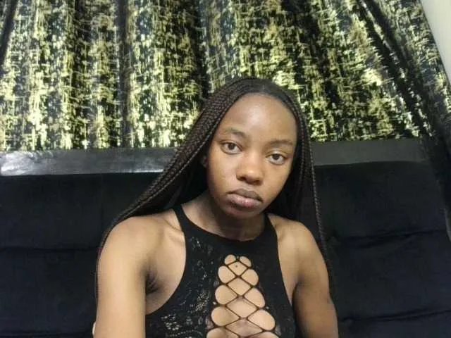 sexyybambi on BongaCams