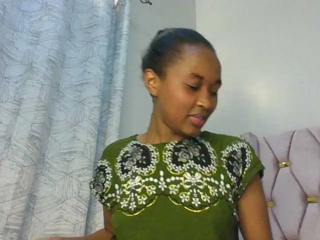 shanizz001 on BongaCams