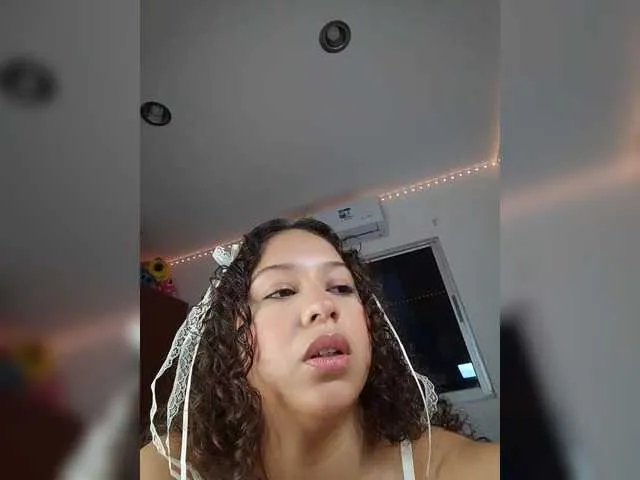 sharadreams on BongaCams