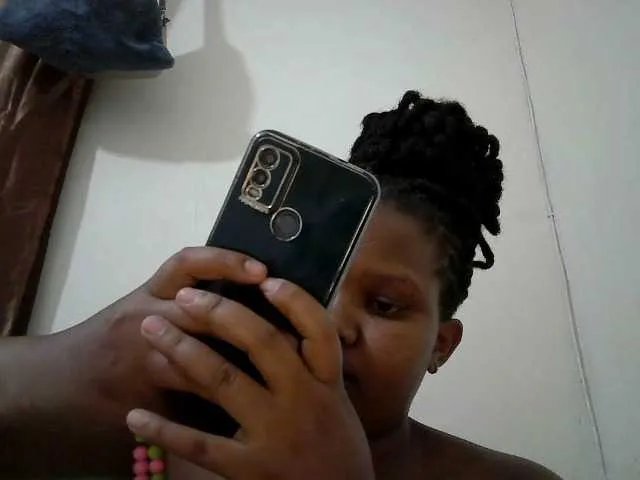 Shepretty on BongaCams