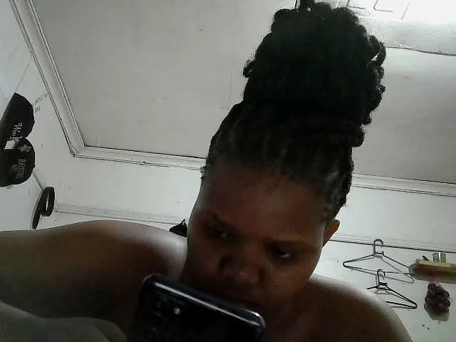 Shepretty on BongaCams