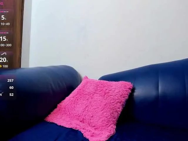 Skinny-Mature on BongaCams