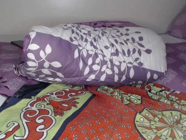 slikypearl on BongaCams