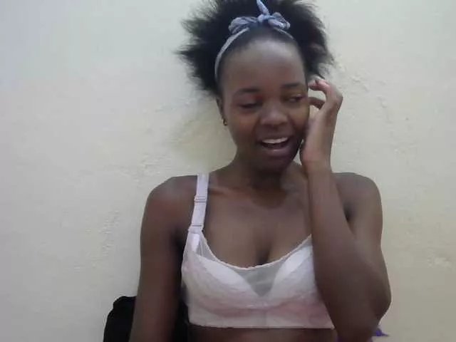 Slim-slender on BongaCams