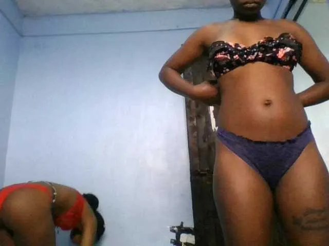 Slutgals2 on BongaCams