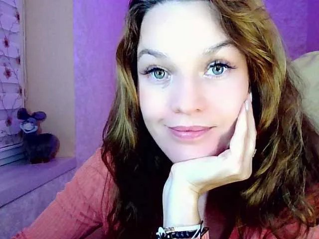 smilesss on BongaCams