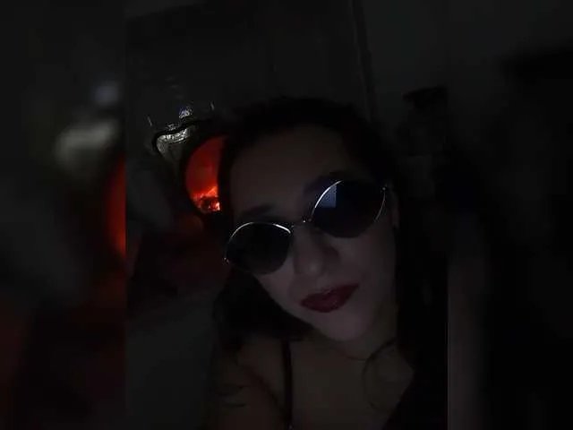 Sofa999 on BongaCams
