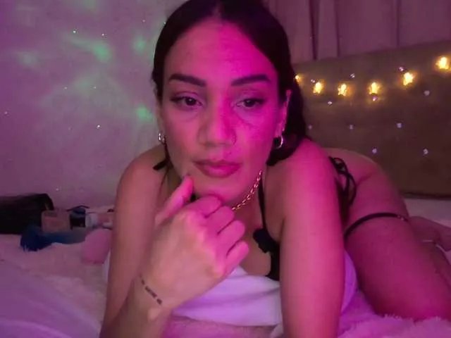sofia8428 on BongaCams