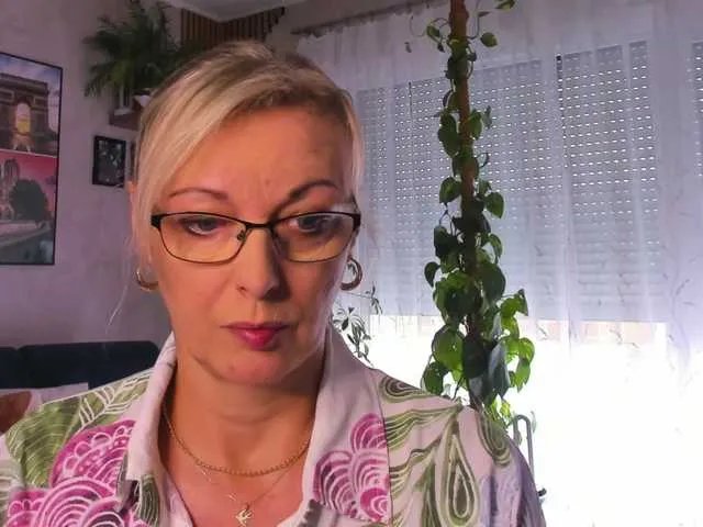 SoftVANESSA on BongaCams