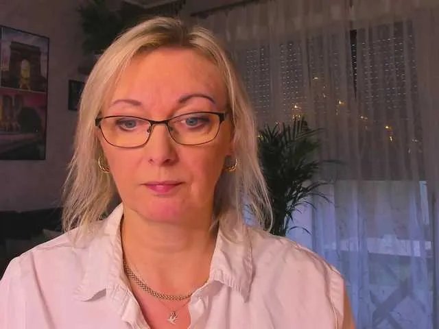 SoftVANESSA on BongaCams