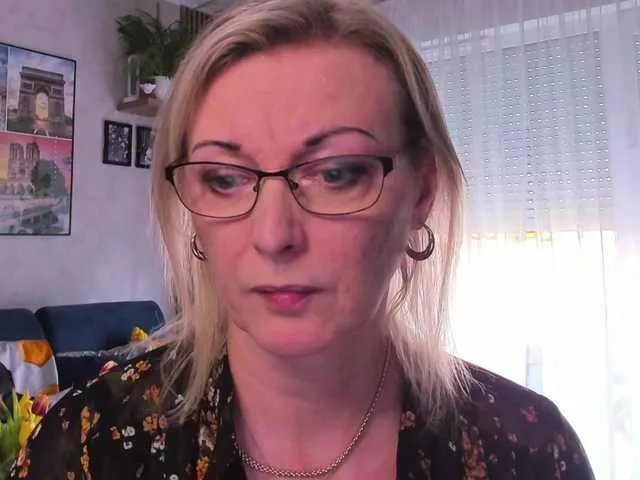 SoftVANESSA on BongaCams