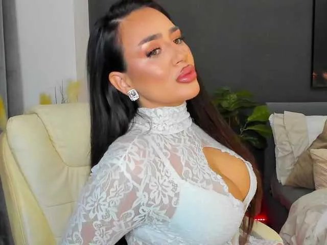 SoniaRey on BongaCams