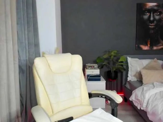 SoniaRey on BongaCams