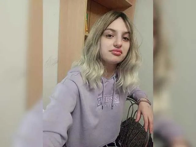 Sonyagasay on BongaCams