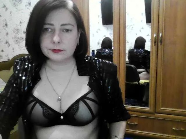 SophieNightAh on BongaCams