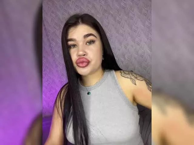 suchka-black- on BongaCams