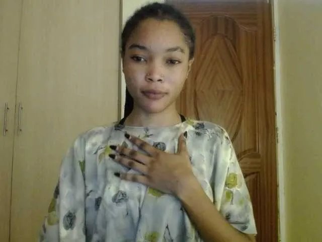 sumeyhia on BongaCams