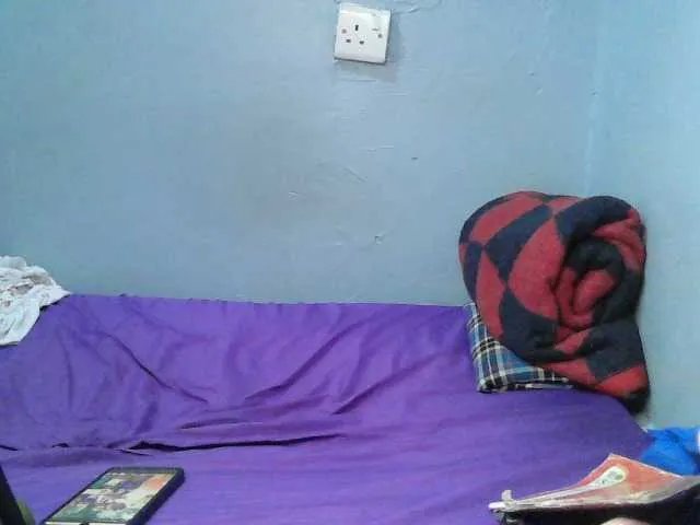 sweet-cherrie on BongaCams