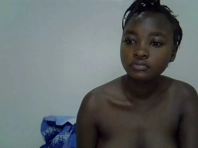sweet-luna1 on BongaCams