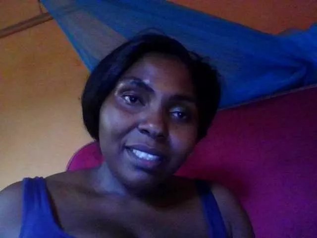 Sweetmama02 on BongaCams