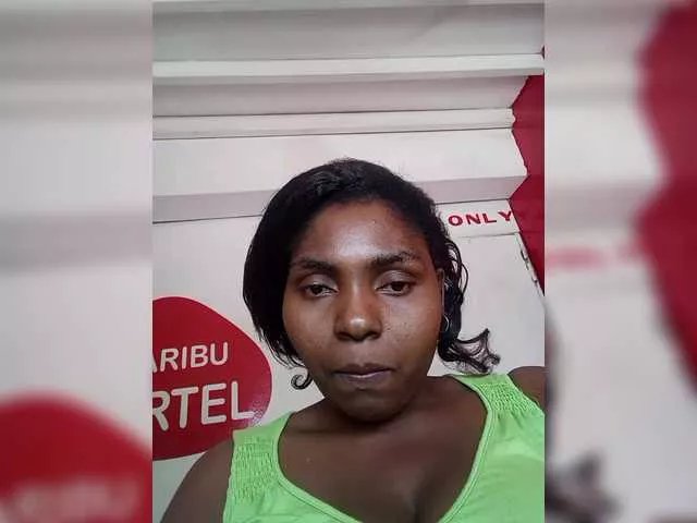 Sweetmama02 on BongaCams