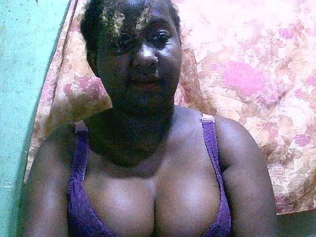 Sylivinaahh on BongaCams