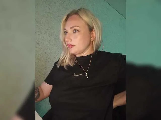 Tanysha-1 on BongaCams