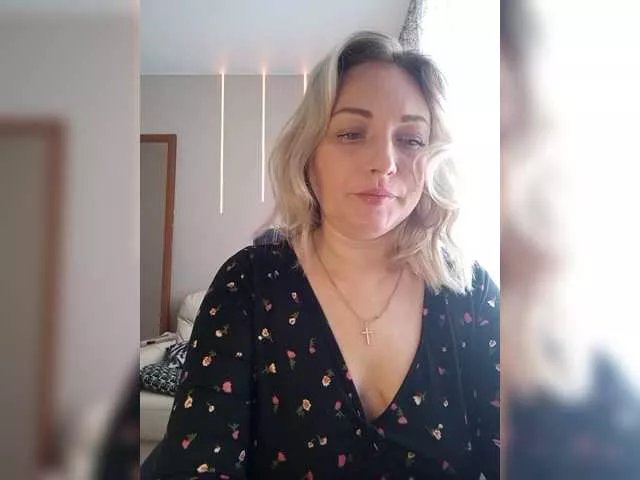 Tanysha-1 on BongaCams