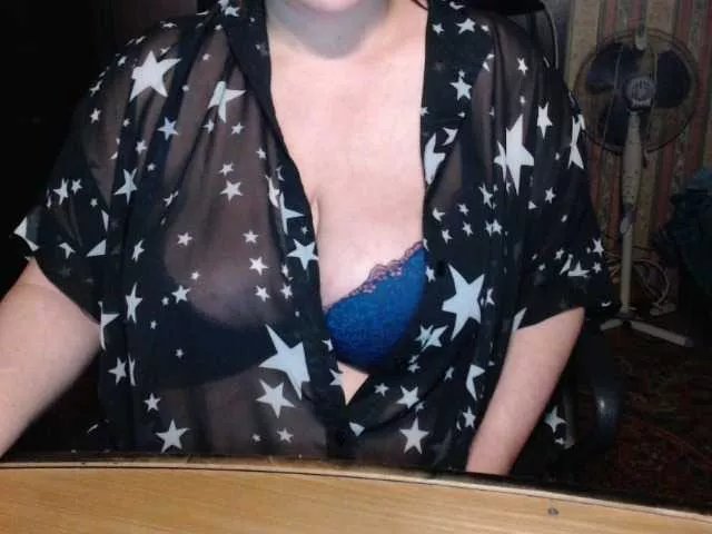 tanyvel34 on BongaCams