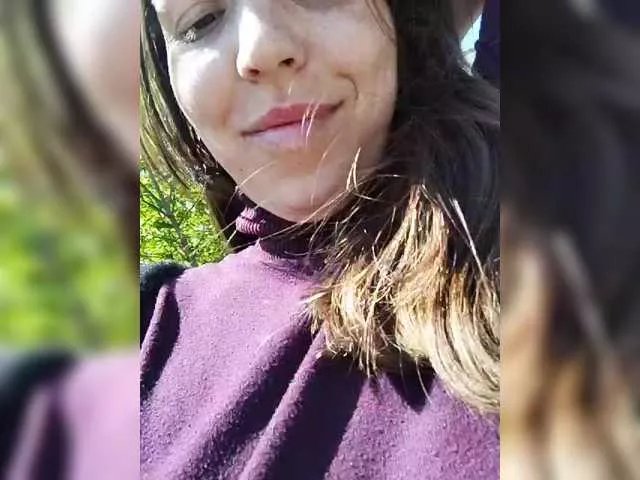 TenderBerry on BongaCams