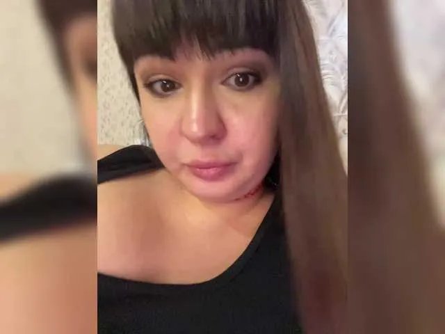 Tina-Dolly on BongaCams