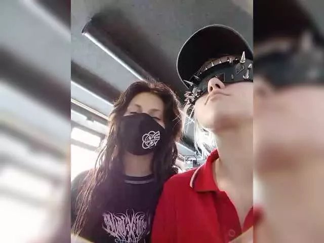 Tinablackkk on BongaCams