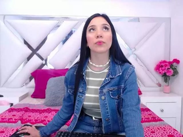 tinafox on BongaCams